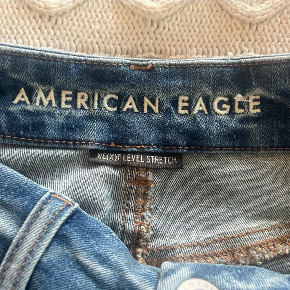 American Eagle Outfitters Denim Distressed Mini Skirt Women’s size 0 - Picture 4 of 12